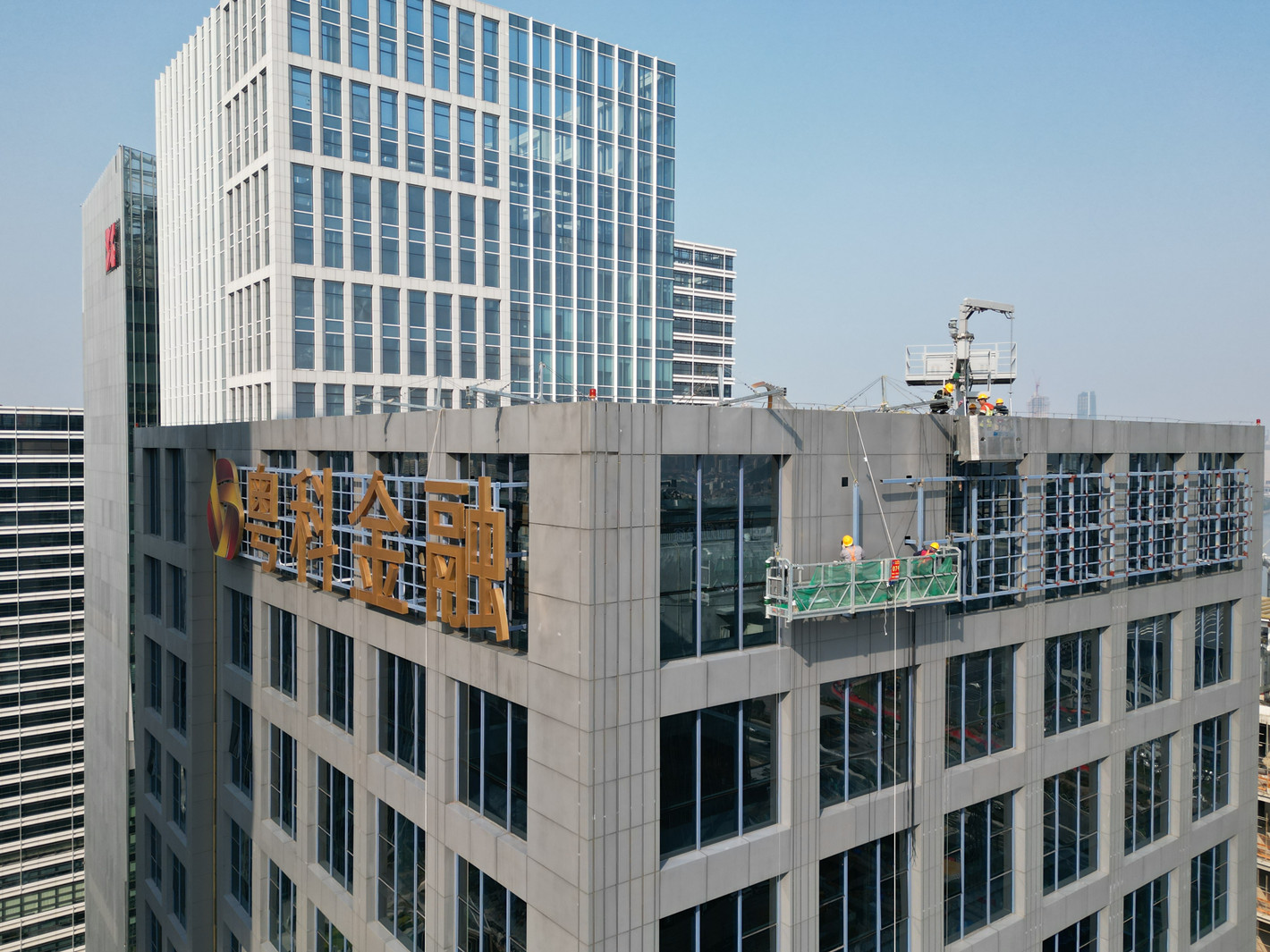 广州三志广告 楼顶大字与发光字的一站式专家